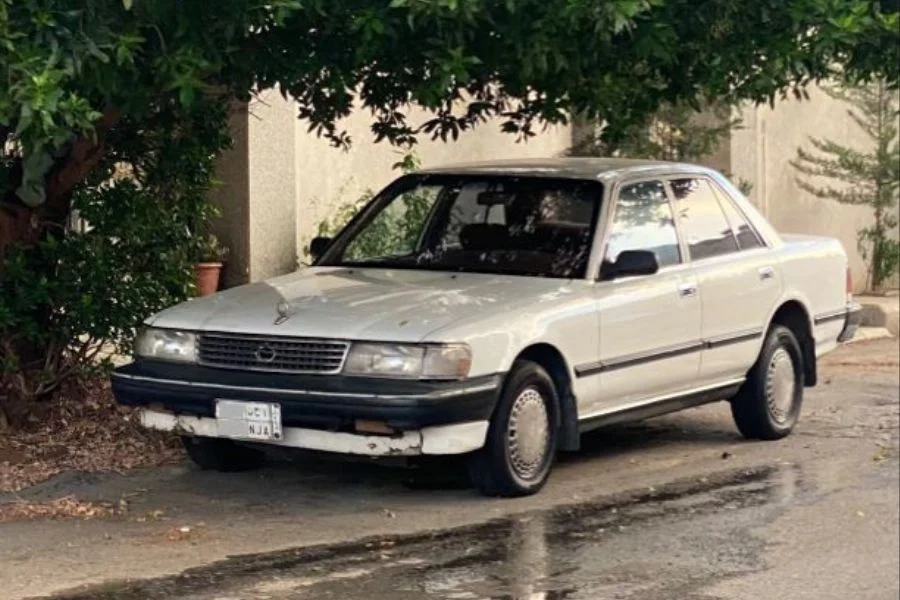 كرسيدا كلاسيكية قديمة موديل سنة 1996